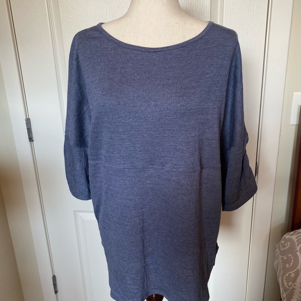 Max Studio Heather Blue Knit Top, Size L NWT
